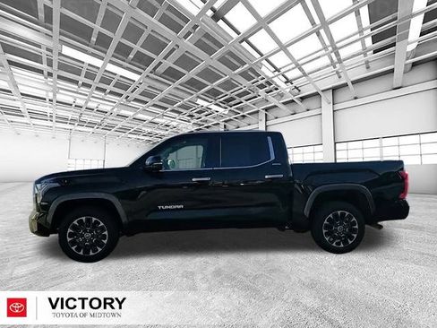 Used 2022 Toyota Tundra Limited image 6