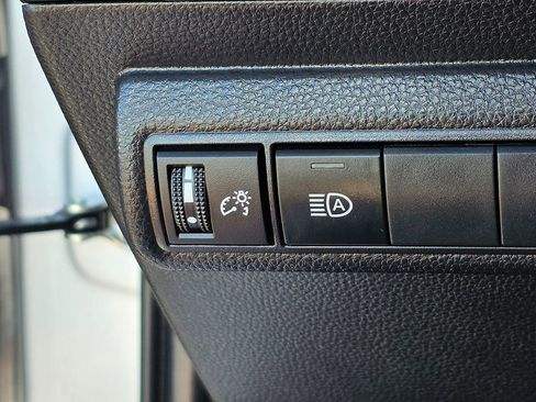 Used 2024 Toyota Corolla SE image 42