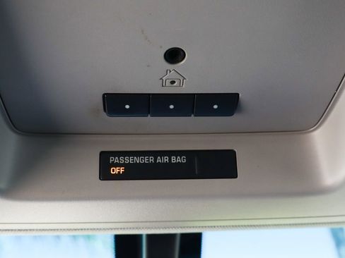 Used 2018 GMC Sierra 1500 SLT w/ Texas SLT Premium Package image 33