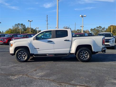 Used 2022 GMC Canyon AT4 w/ Driver Alert Package image 9