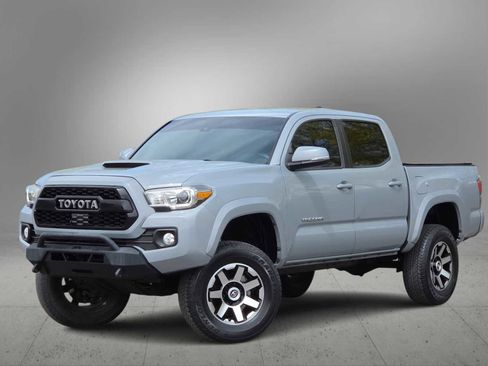 Used 2020 Toyota Tacoma TRD Sport w/ Technology Package image 1