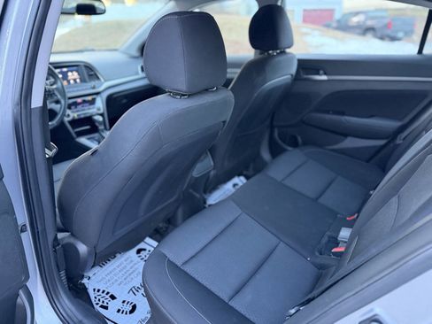 Used 2017 Hyundai Elantra Value Edition image 14