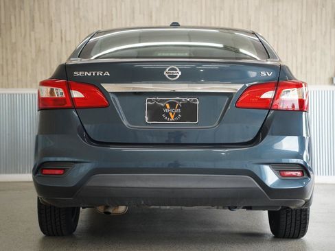 Used 2017 Nissan Sentra SV FWD image 9