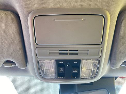 Used 2022 Honda Pilot Special Edition image 23