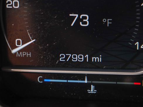 Used 2023 GMC Sierra 1500 AT4 w/ Technology Package image 16