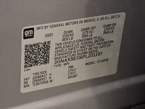 Used 2023 Chevrolet Equinox LS AWD/4WD image 27