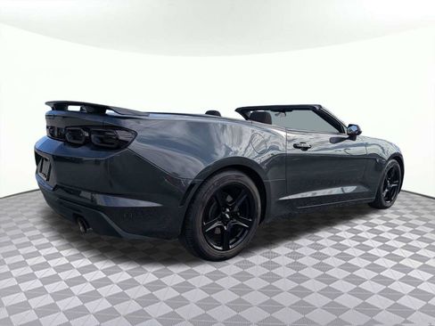 Used 2020 Chevrolet Camaro LT image 3