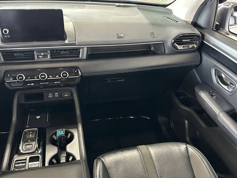 Used 2024 Honda Pilot EX-L image 11