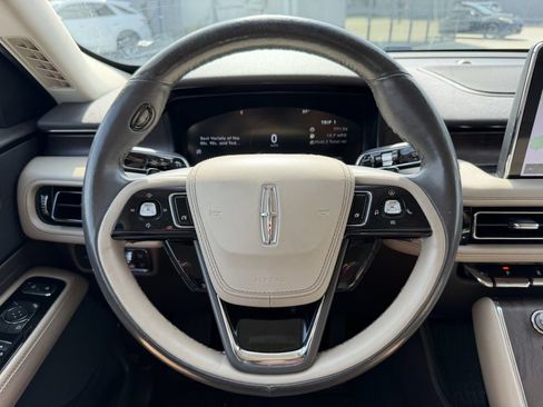 Used 2020 Lincoln Aviator Reserve w/ Elements Package Plus RWD image 14