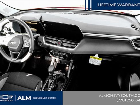 New 2026 Chevrolet TrailBlazer LT w/ Driver Confidence Package FWD image 23