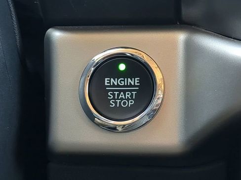 Used 2024 Ford Expedition Max XLT image 37