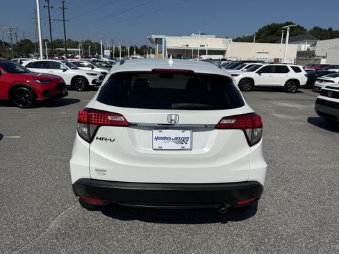 Used 2020 Honda HR-V EX image 9