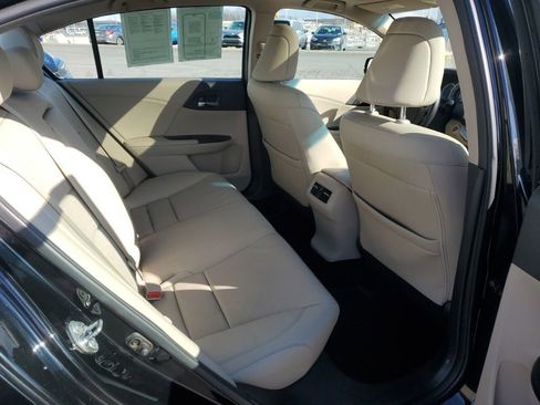 Used 2015 Honda Accord EX-L image 30