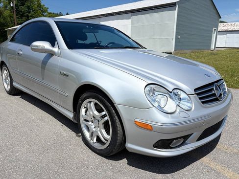 Used 2003 Mercedes-Benz CLK 55 AMG Coupe image 1