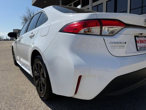 Used 2024 Toyota Corolla LE image 14