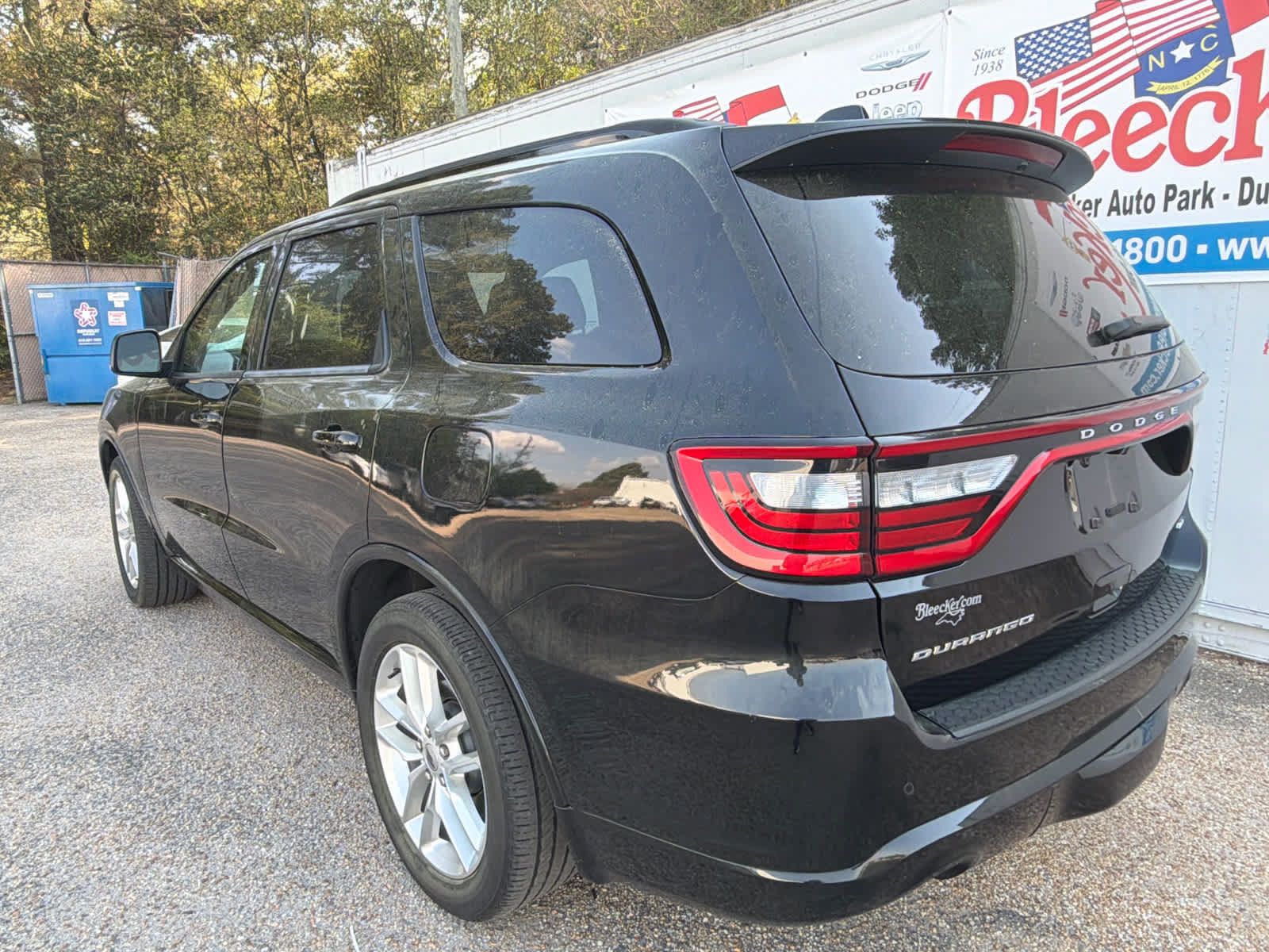 Used 2024 Dodge Durango GT RWD image 9