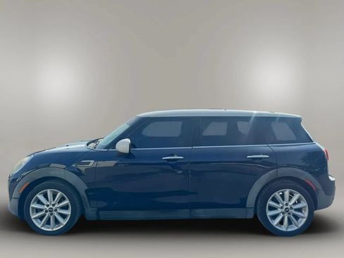 Used 2016 MINI Cooper Clubman FWD image 4