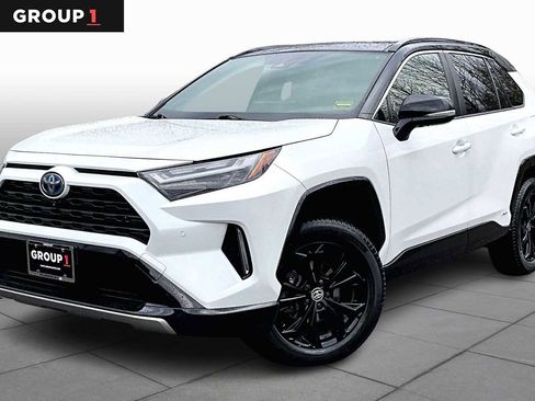 Used 2023 Toyota RAV4 XSE image 1