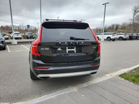 Used 2017 Volvo XC90 T6 Momentum w/ Vision Package AWD/4WD image 6
