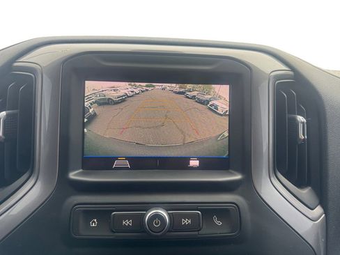 Used 2022 Chevrolet Silverado 1500 Custom w/ Safety Confidence Package image 27