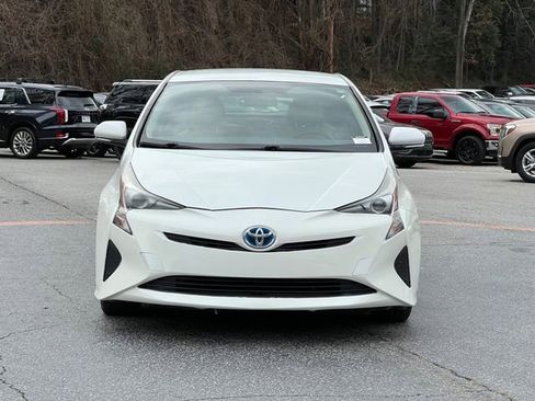 Used 2016 Toyota Prius Two image 8