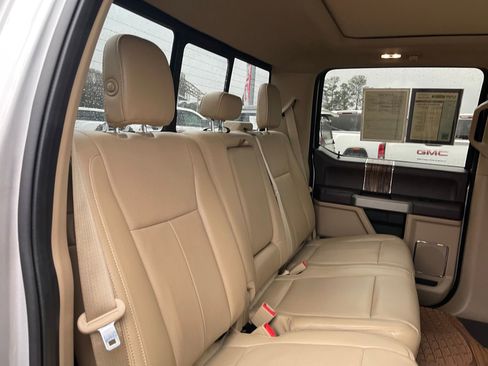 Used 2018 Ford F150 Lariat w/ Equipment Group 502A Luxury image 22