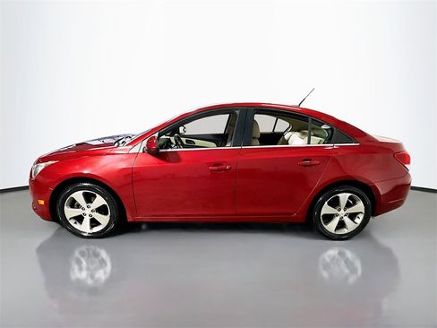 Used 2011 Chevrolet Cruze LT image 5