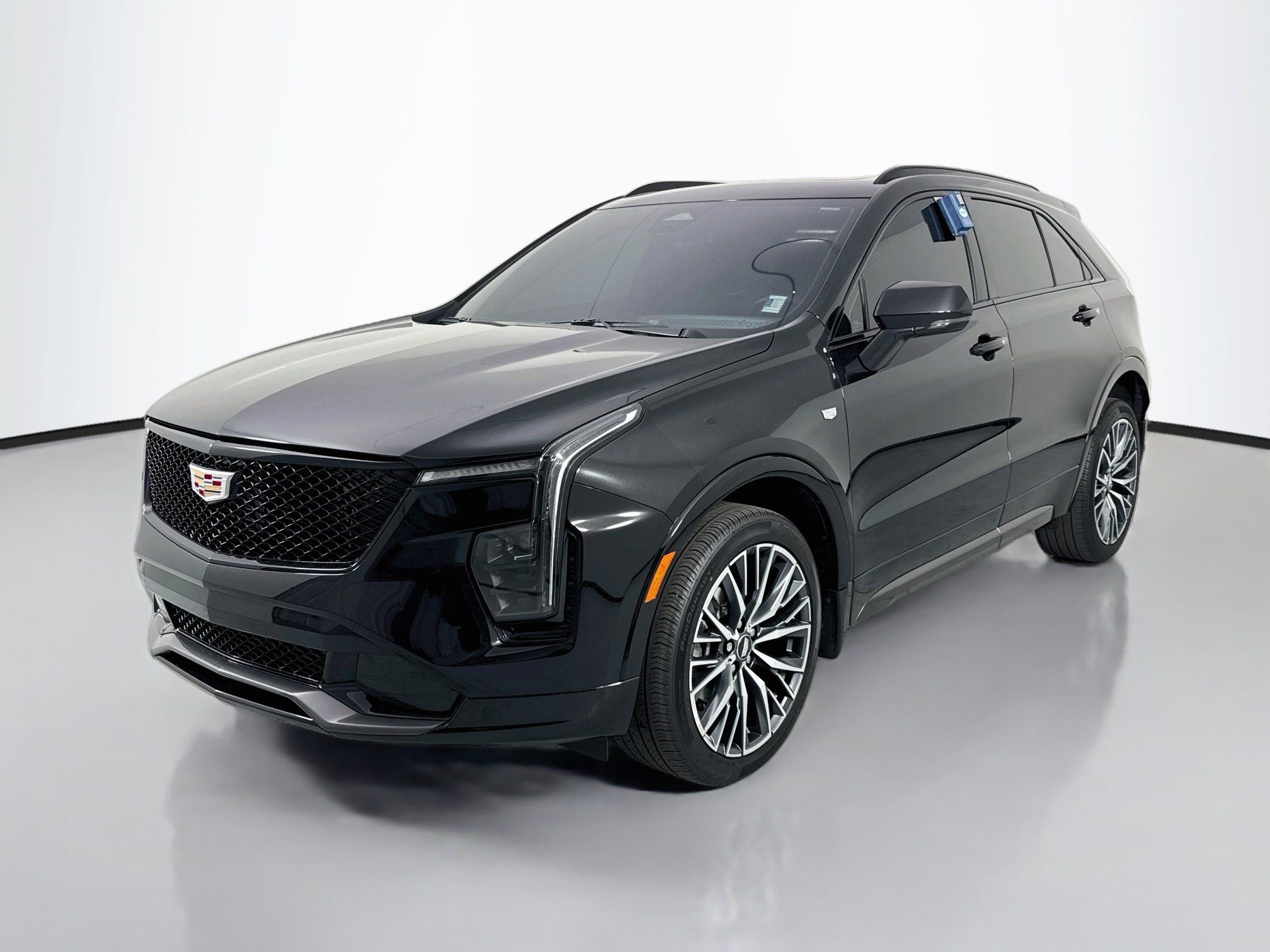 Used 2024 Cadillac XT4 Sport AWD/4WD image 3