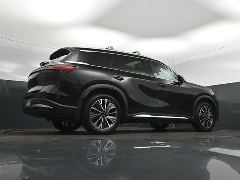 Certified 2026 INFINITI QX60 Luxe w/ Cargo Package FWD image 43
