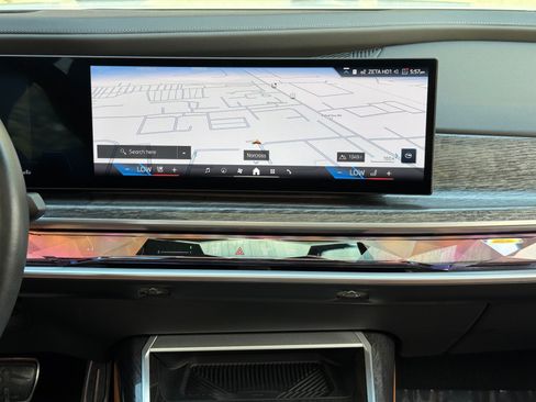 Used 2023 BMW 740i w/ Parking Assistance Package RWD image 25