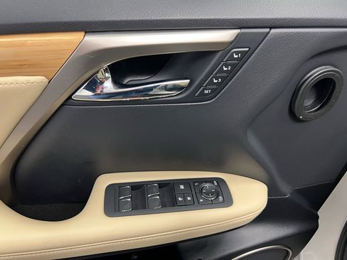 Used 2022 Lexus RX 350L FWD w/ Premium Package image 6