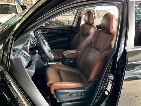 Used 2023 Subaru Ascent Touring image 7