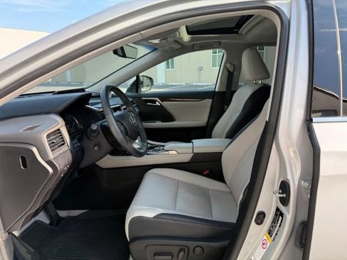 Used 2019 Lexus RX 350 AWD w/ Navigation Package image 14