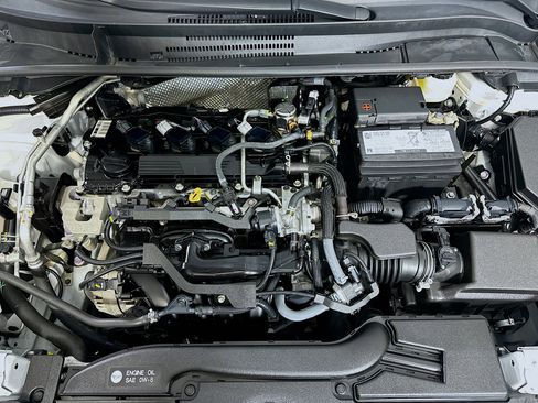 Used 2024 Toyota Corolla LE FWD image 31