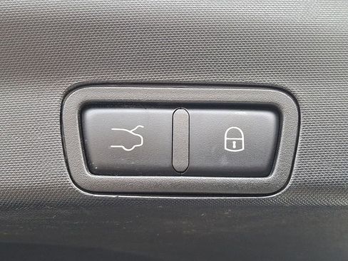 Used 2018 Alfa Romeo Stelvio Sport w/ Quick Order Package 22J Sport image 28