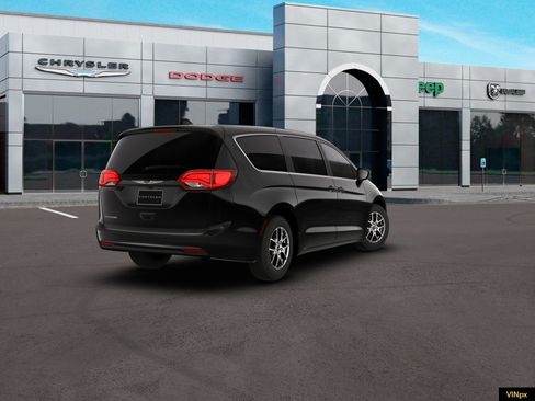 New 2026 Chrysler Voyager LX image 7