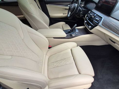 Used 2023 BMW 540i xDrive w/ Premium Package AWD/4WD image 23