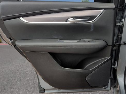 Used 2023 Cadillac XT5 Luxury w/ LPO, Floor Liner Package FWD image 20