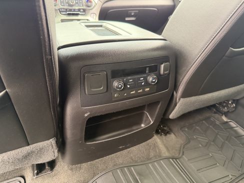 Used 2017 Chevrolet Tahoe LT AWD/4WD image 12