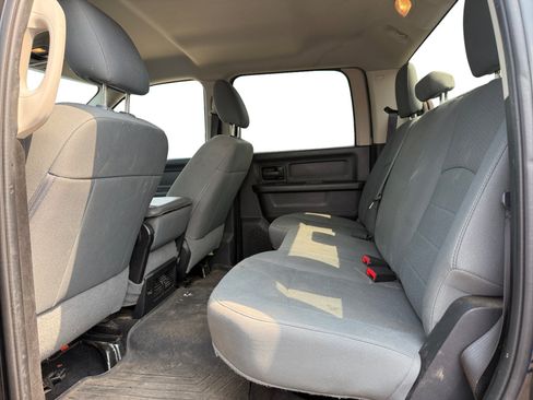 Used 2017 RAM 2500 Tradesman w/ Chrome Appearance Group AWD/4WD image 10