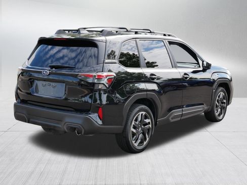 Used 2025 Subaru Forester Limited AWD/4WD image 7