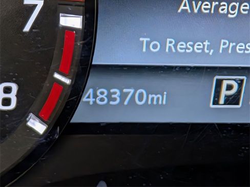 Used 2024 Nissan Frontier PRO-4X w/ Off-Road Protection Package image 18