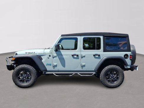 Used 2024 Jeep Wrangler Unlimited Sport AWD/4WD image 7