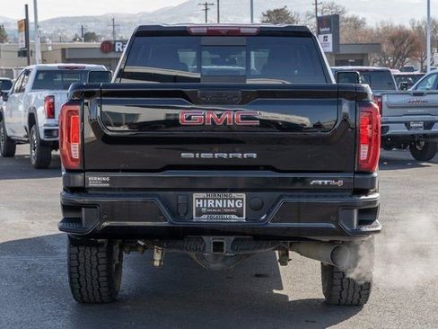 Certified 2023 GMC Sierra 2500 AT4 w/ AT4 Preferred Package AWD/4WD image 4