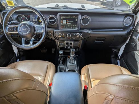 Used 2023 Jeep Wrangler Unlimited Sahara w/ Cold Weather Group image 23