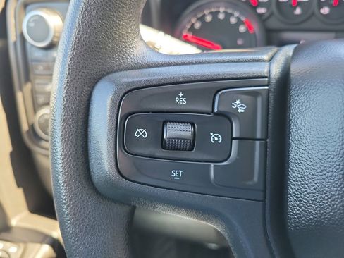 Used 2023 Chevrolet Silverado 1500 Custom AWD/4WD image 25