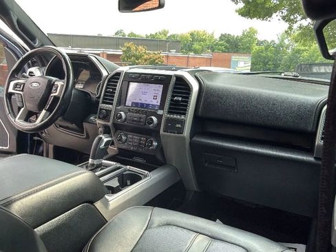 Used 2020 Ford F150 Platinum w/ Equipment Group 701A Luxury AWD/4WD image 26