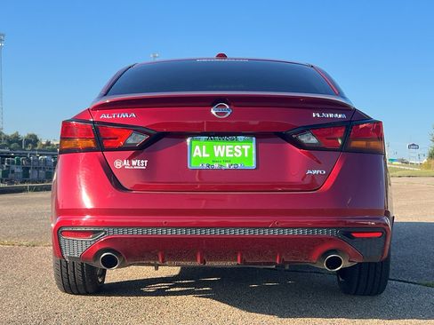 Used 2019 Nissan Altima 2.5 Platinum image 6