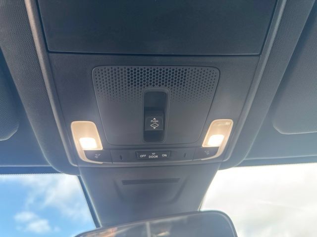 Used 2023 Honda CR-V Sport image 6