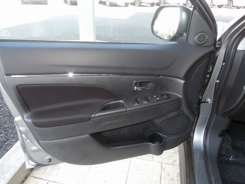 New 2024 Mitsubishi Outlander Sport ES image 15